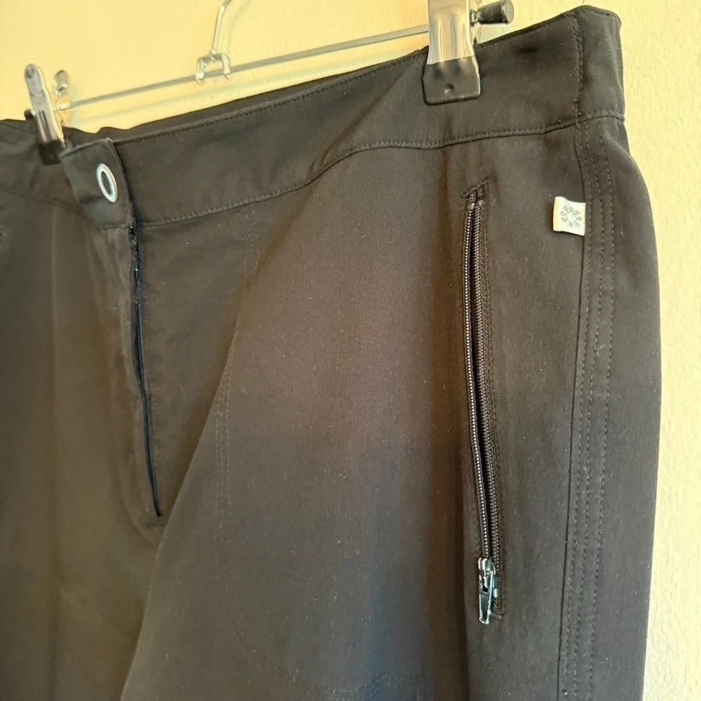 Zenergy by Chicos black pants size 1 - Picture 5 of 7